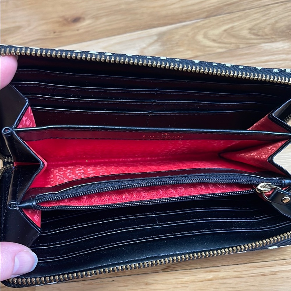 Kate Spade Black and White Wallet - Picture 6 of 7